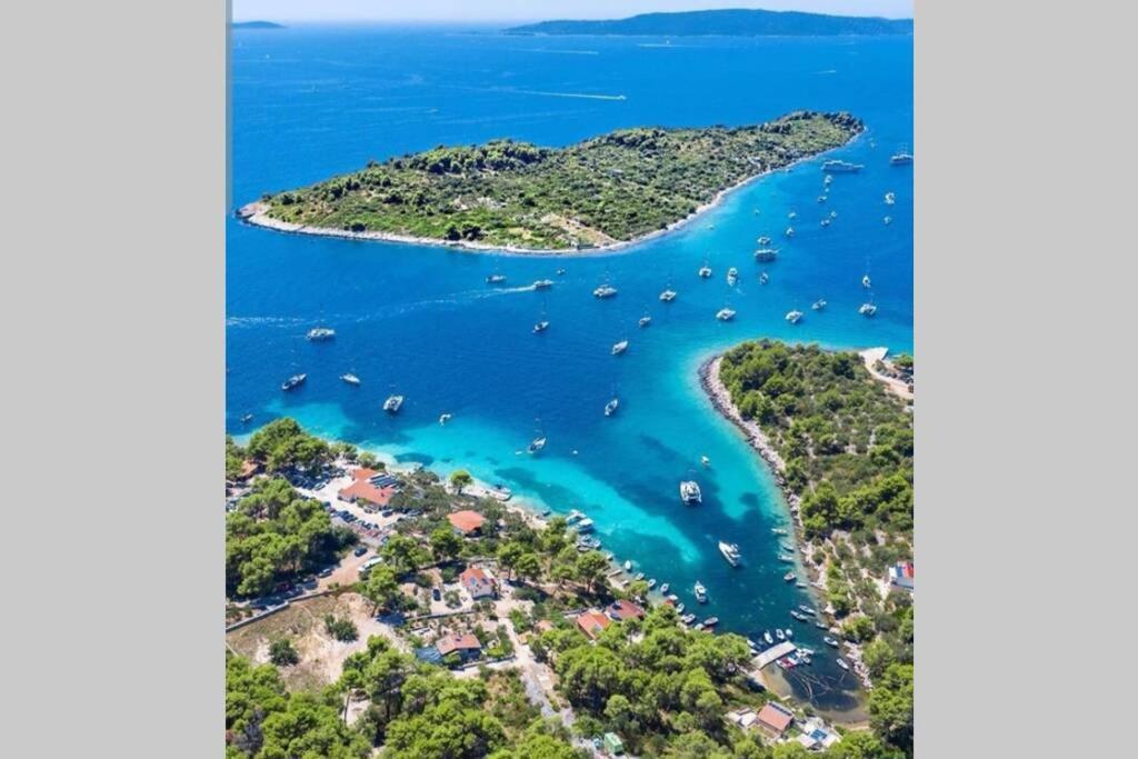Apartament Oleandar Trogir Zewnętrze zdjęcie