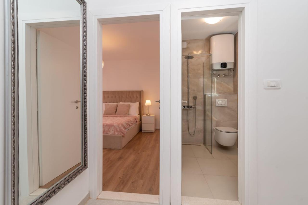 Apartament Oleandar Trogir Zewnętrze zdjęcie
