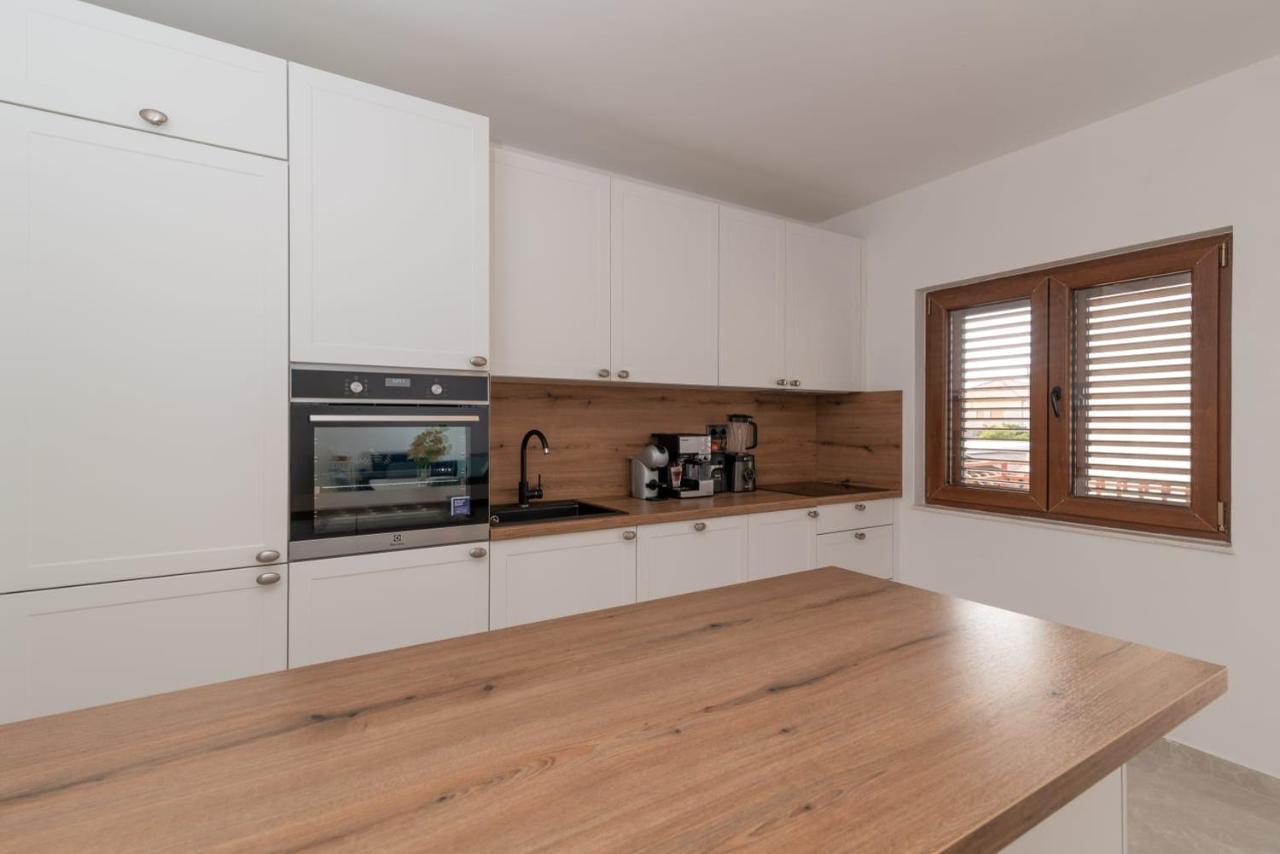 Apartament Oleandar Trogir Zewnętrze zdjęcie