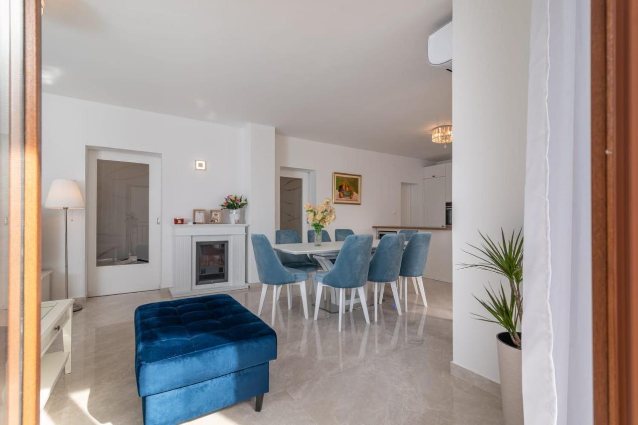 Apartament Oleandar Trogir Zewnętrze zdjęcie