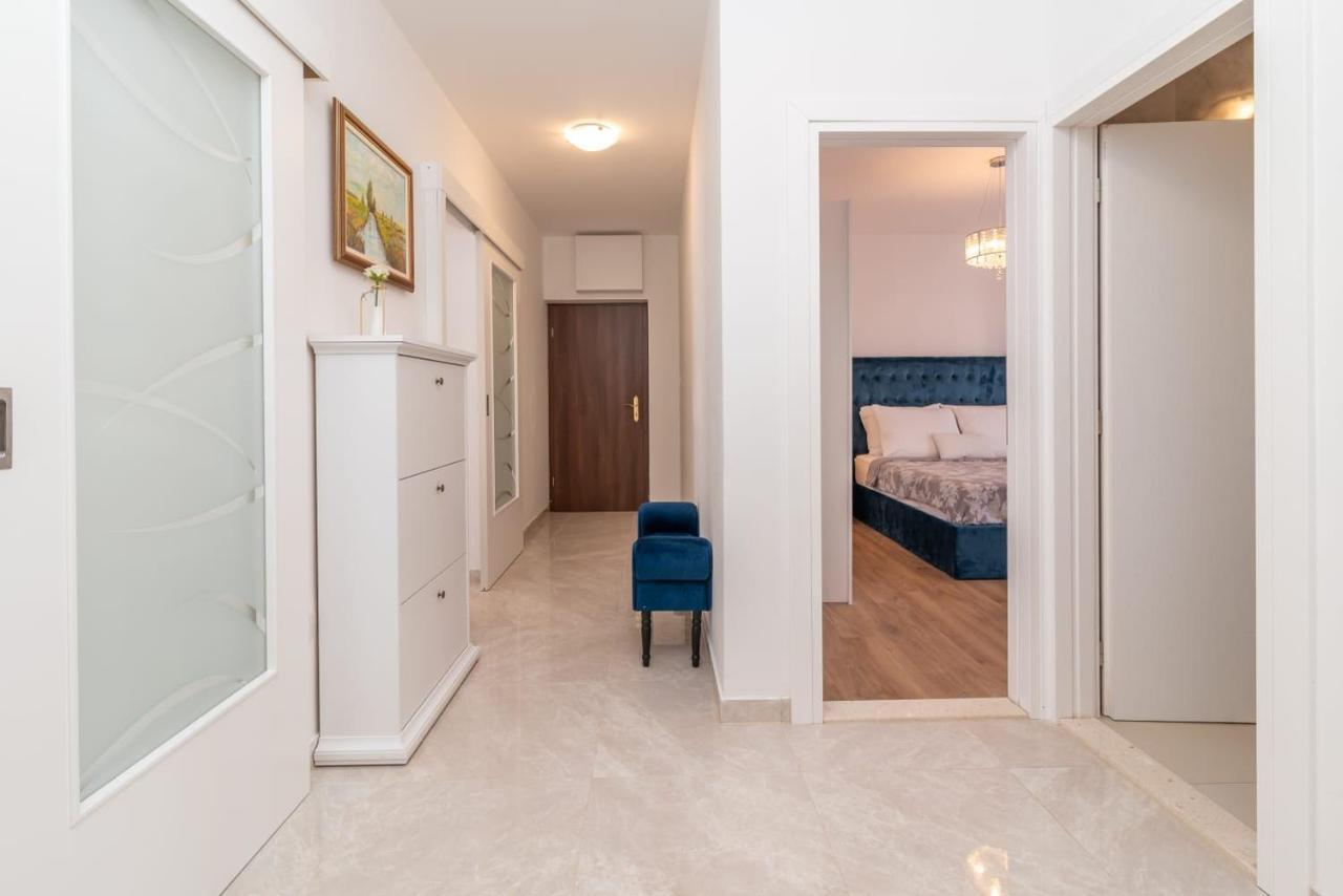 Apartament Oleandar Trogir Zewnętrze zdjęcie