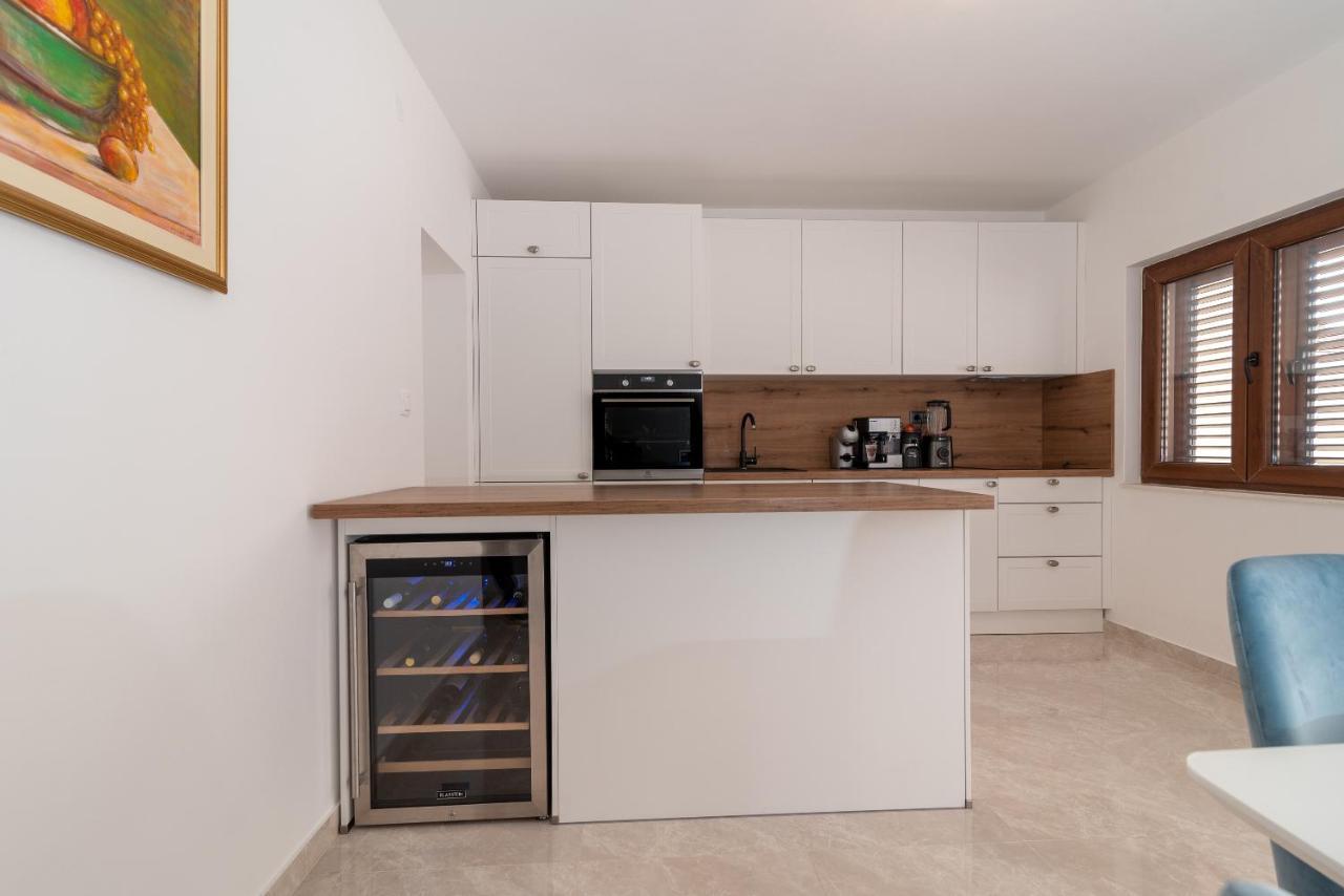 Apartament Oleandar Trogir Zewnętrze zdjęcie